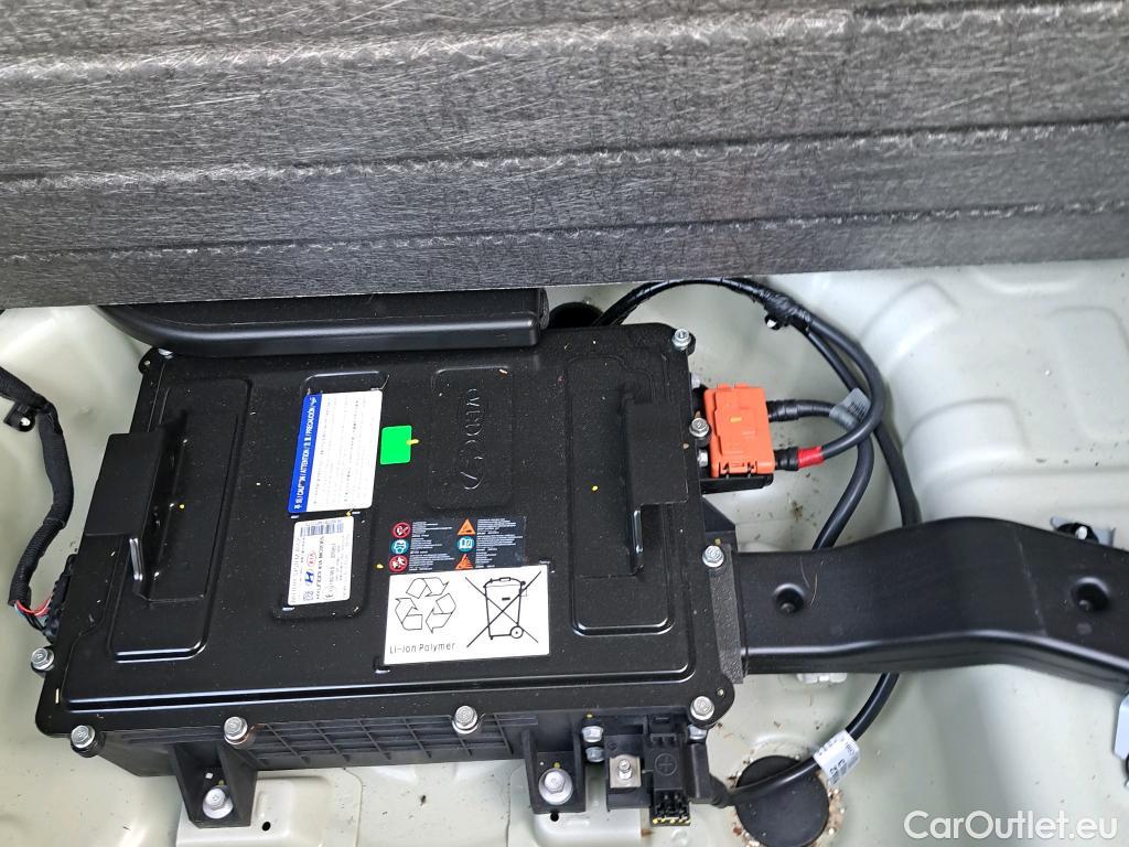  KIA  STONIC  Concept 1.0 T-GDI 100CV MT6 E6d #3