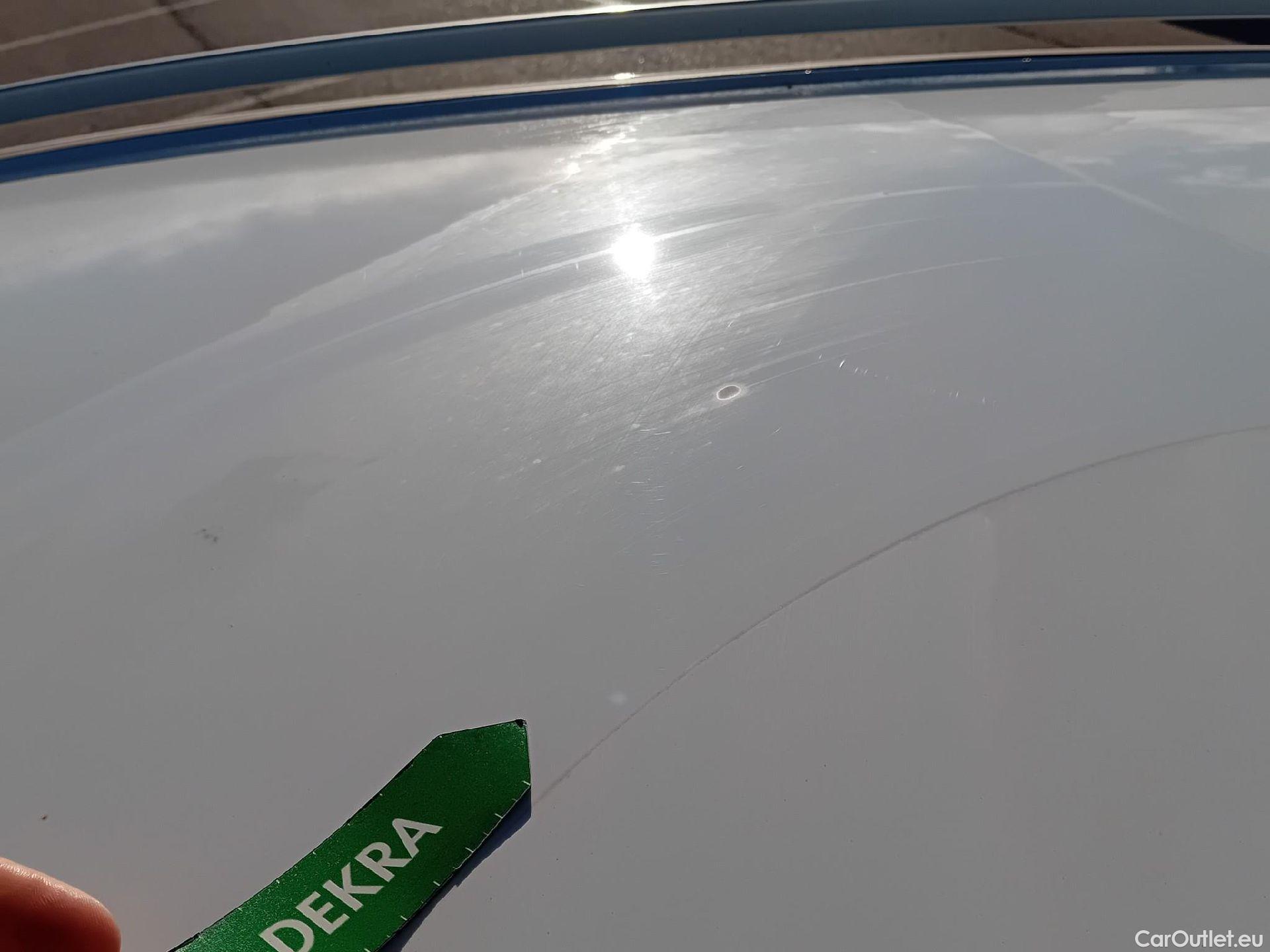  Ford  Kuga FORD  / 2016 / 5P / todoterreno 1.5 EcoBoost 88kW 4x2 Trend+ (CX) #25