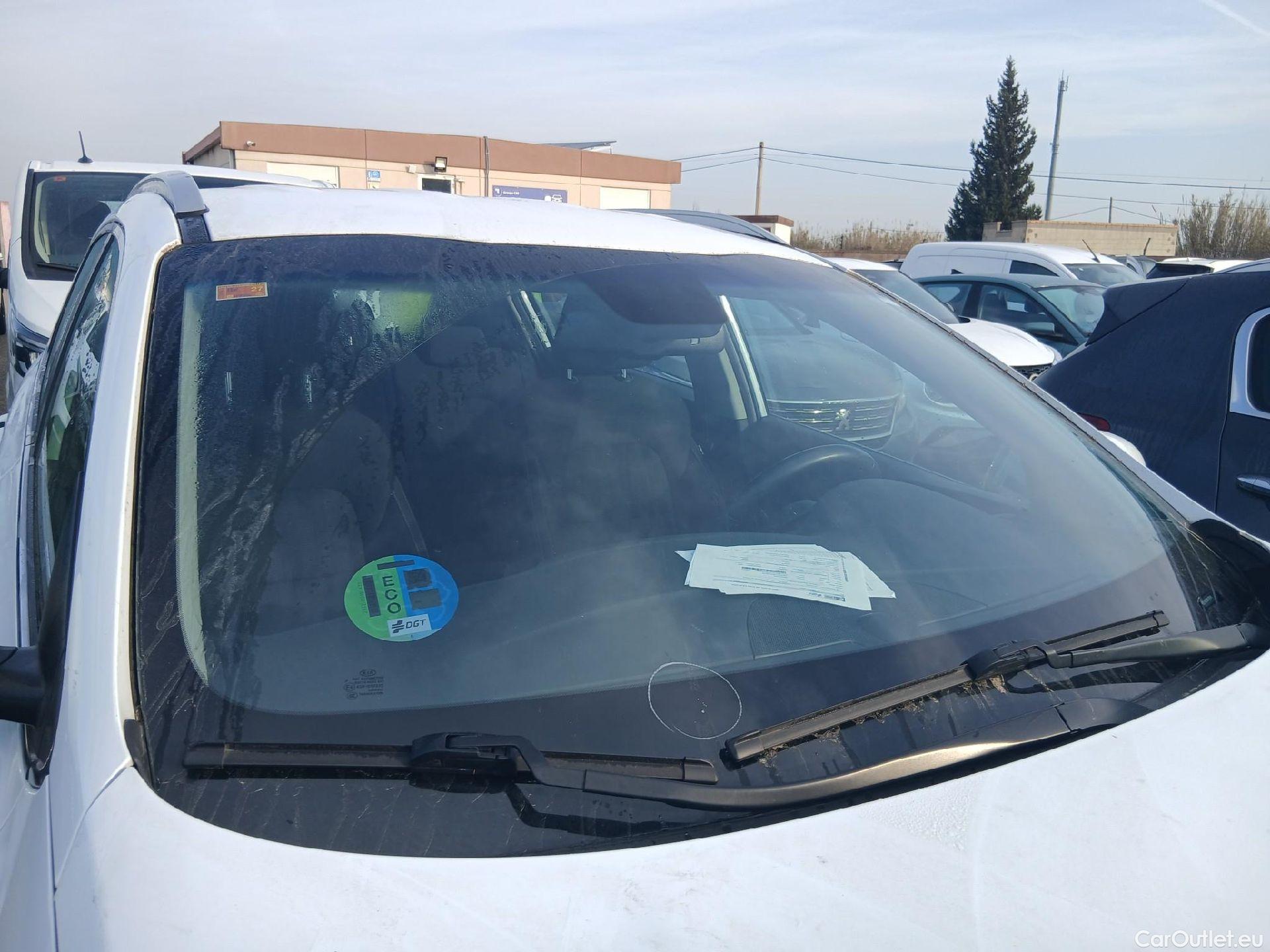  KIA  Sportage KIA  / 2018 / 5P / todoterreno 1.6 MHEV Business DCT 100kW (136CV) 4X2 #10