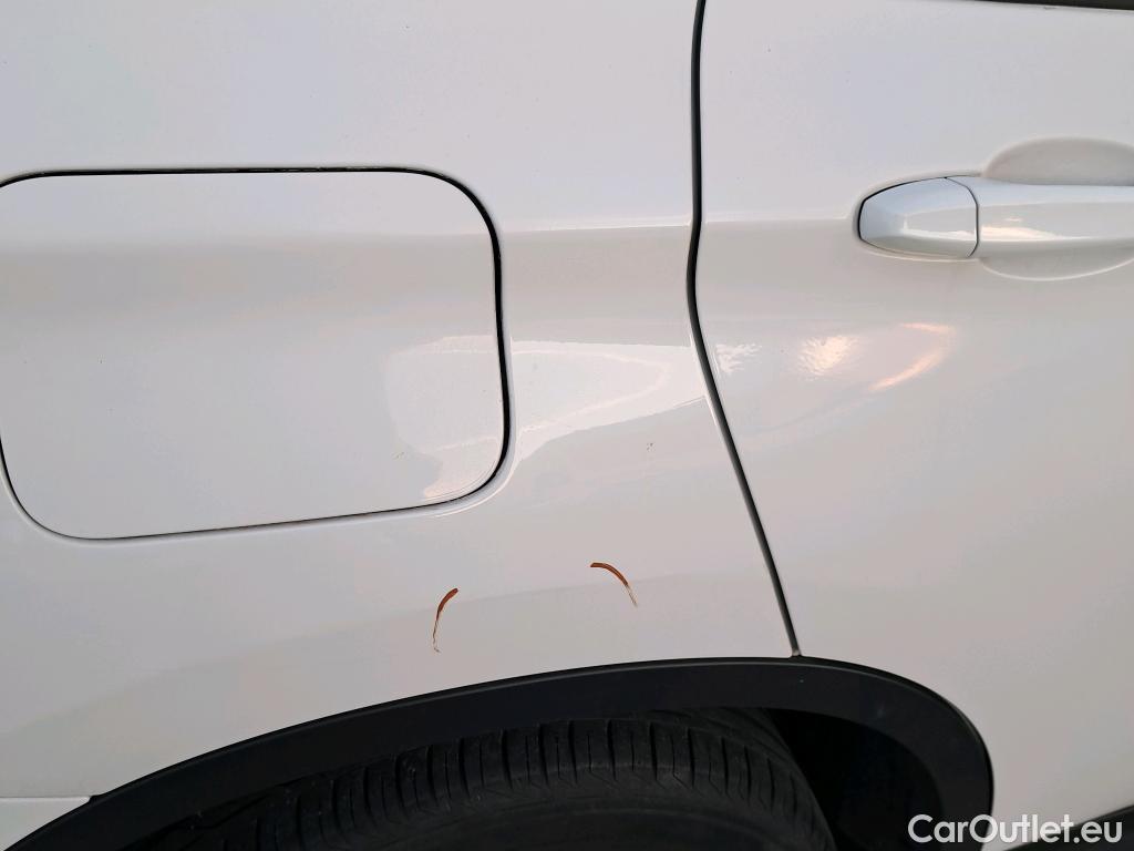  Bmw  X1 BMW  / 2015 / 5P / todoterreno sDrive16d #3