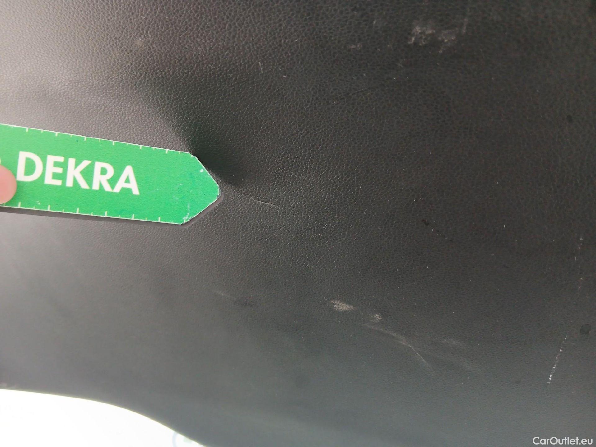  Hyundai  Tucson HYUNDAI  / 2020 / 5P / todoterreno 1.6 TGDI 169kW HEV Tecno Auto 2C #4