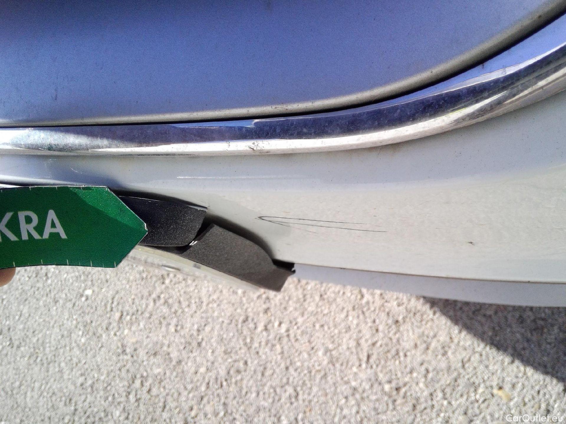  Ford  Kuga FORD  / 2016 / 5P / todoterreno 1.5 EcoBoost 88kW 4x2 Trend+ (CX) #6