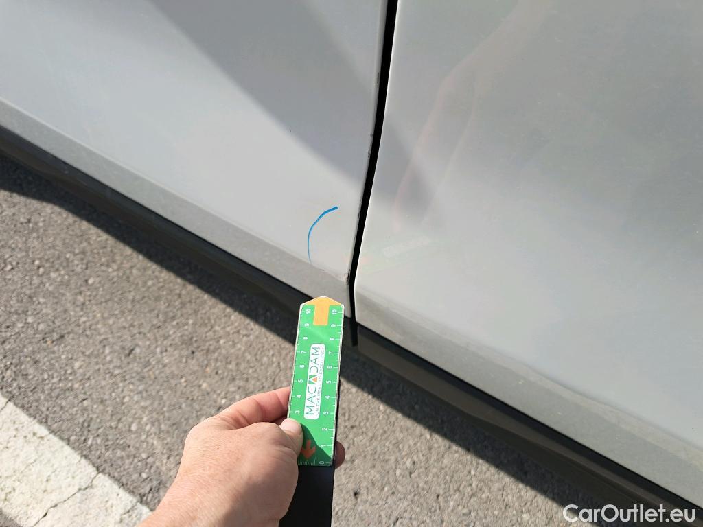  Bmw  X2 BMW  sDrive18i (CX) #32