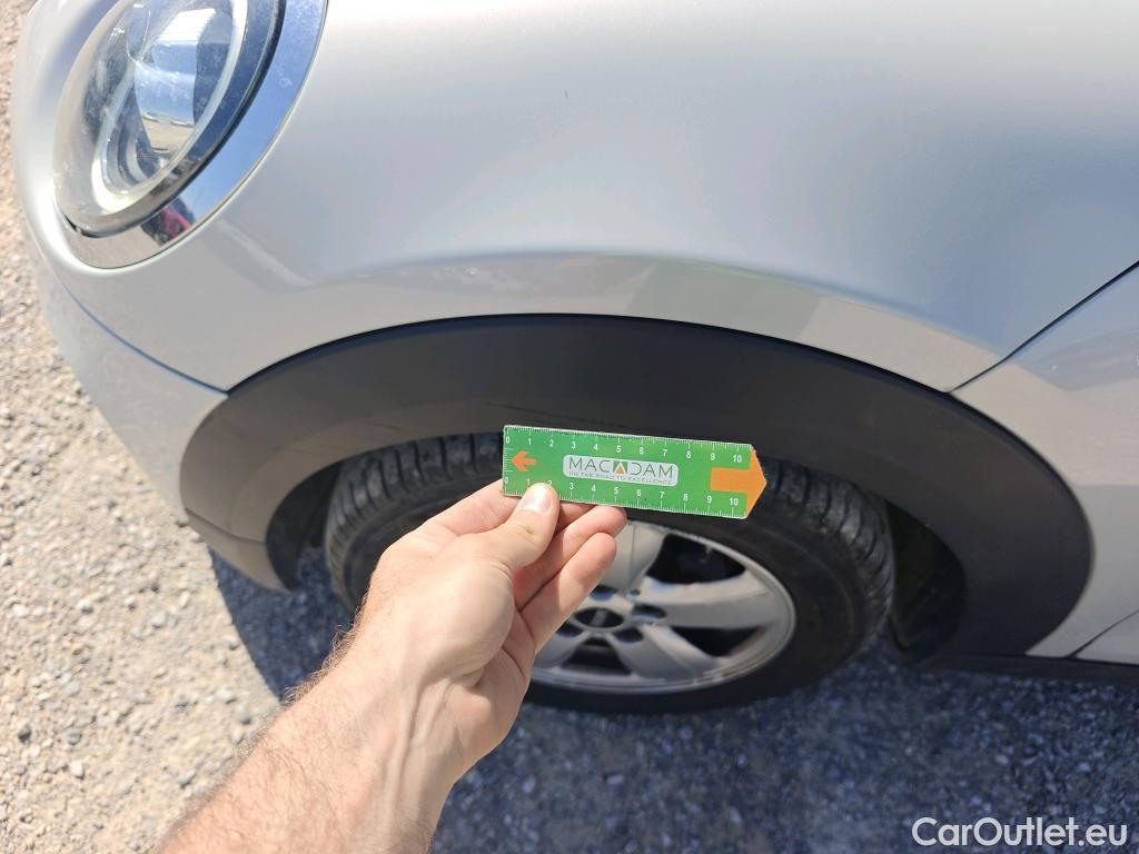  Mini  Cooper MINI MINI / 2014 / 5P / berlina con portón  5 PUERTAS #60