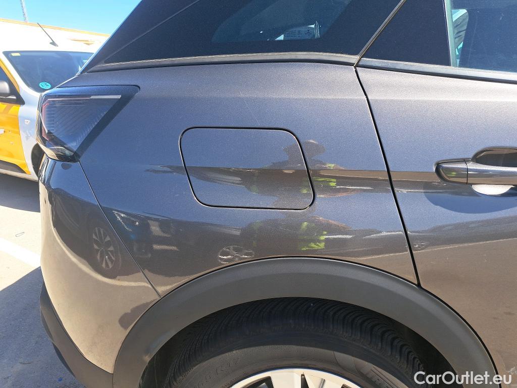  Peugeot  3008 PEUGEOT  / 2020 / 5P / todoterreno 1.5 BlueHDi 96kW (130CV) S&S Active Pack #41