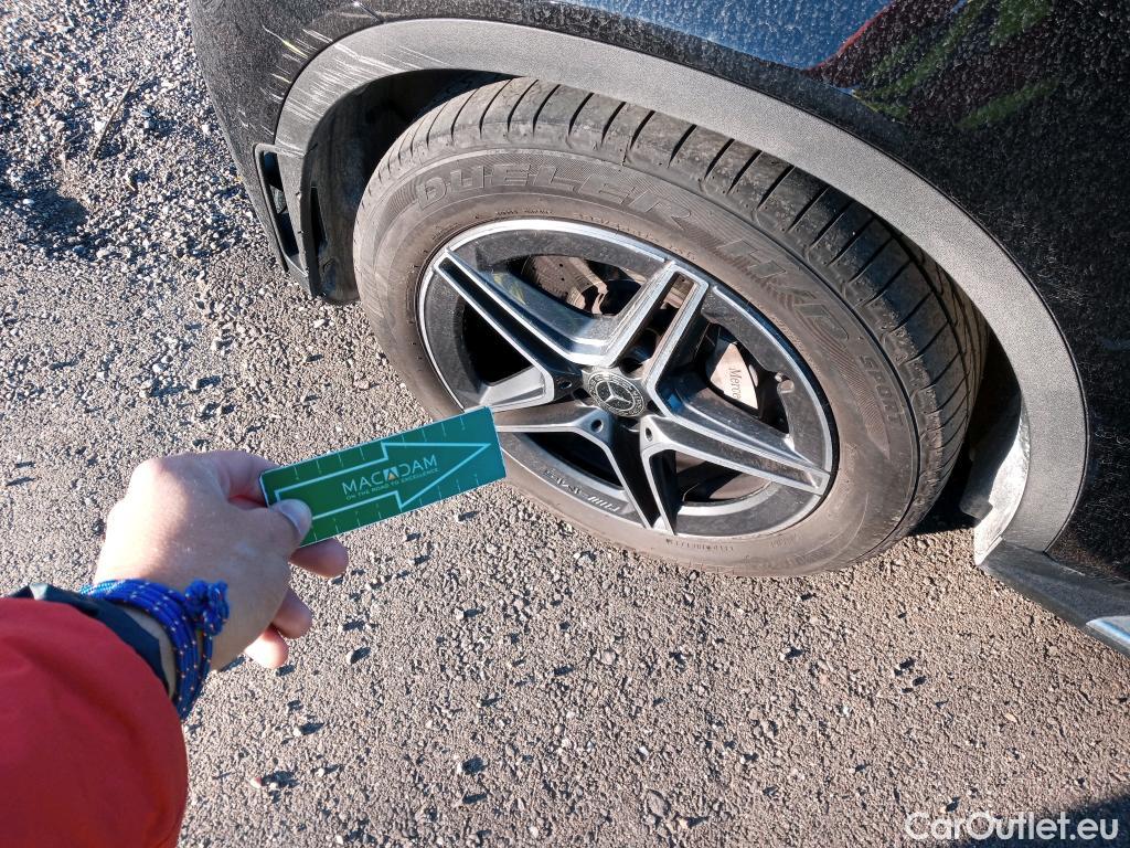  Mercedes  G-Klasee MERCEDES-BENZ GLC Coupé / 2019 / 5P / coupé GLC 220 d 4MATIC #4