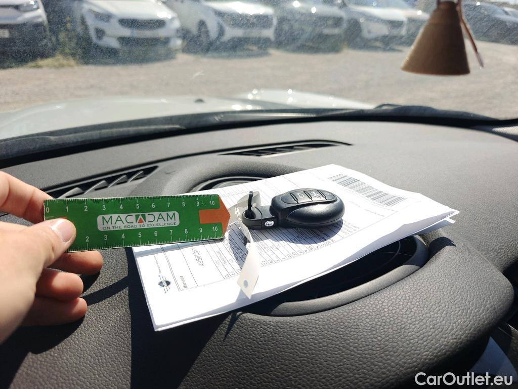  Mini  Cooper MINI MINI / 2014 / 5P / berlina con portón  5 PUERTAS #1