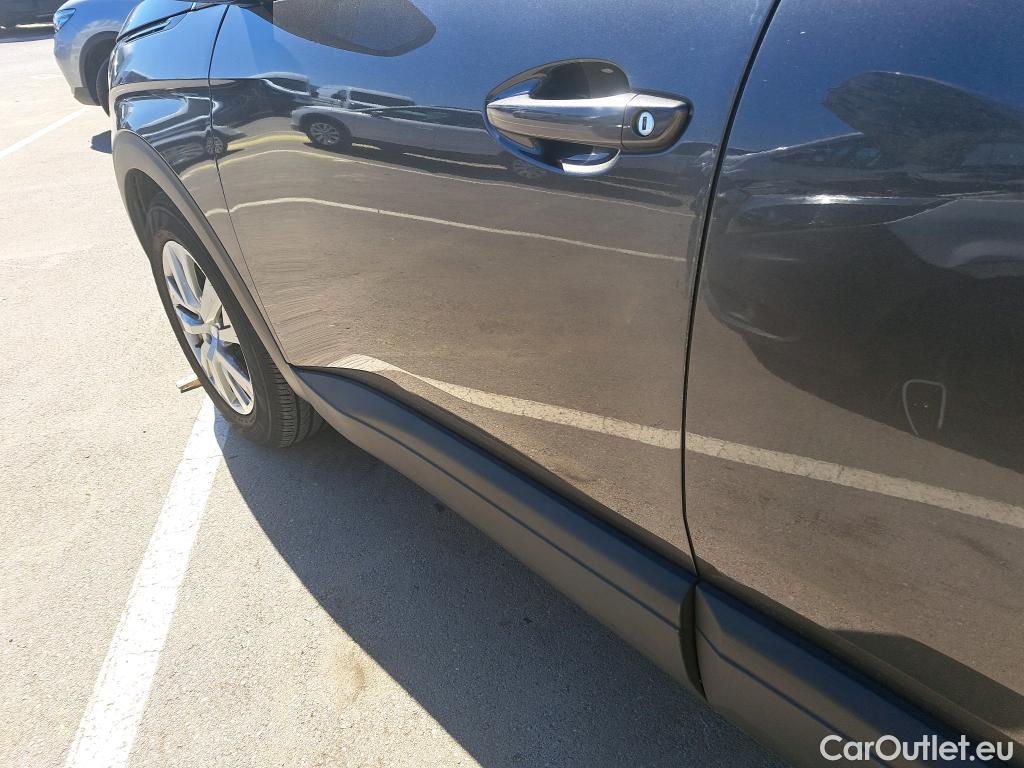  Peugeot  3008 PEUGEOT  / 2020 / 5P / todoterreno 1.5 BlueHDi 96kW (130CV) S&S Active Pack #24