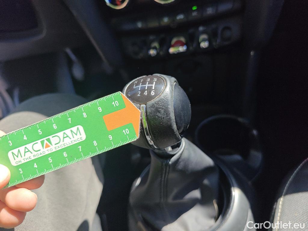  Mini  Cooper MINI MINI / 2014 / 5P / berlina con portón  5 PUERTAS #50