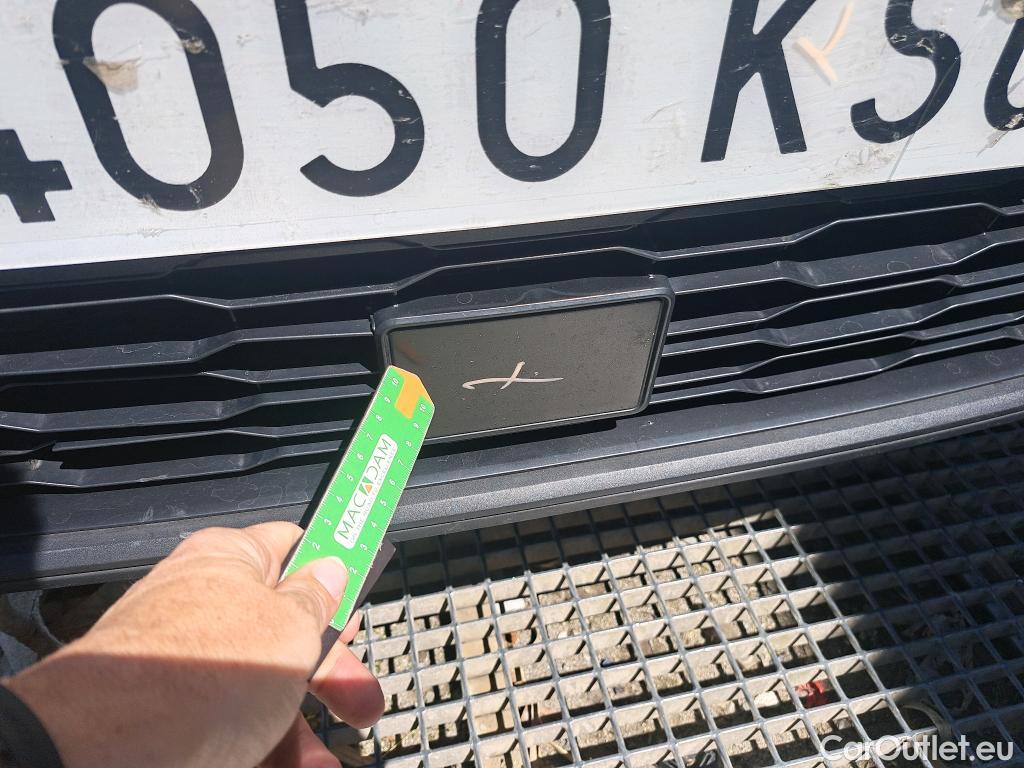  Seat  Arona SEAT  / 2017 / 5P / todoterreno 1.0 TSI 70kW (95CV) Style Ecomotive #4