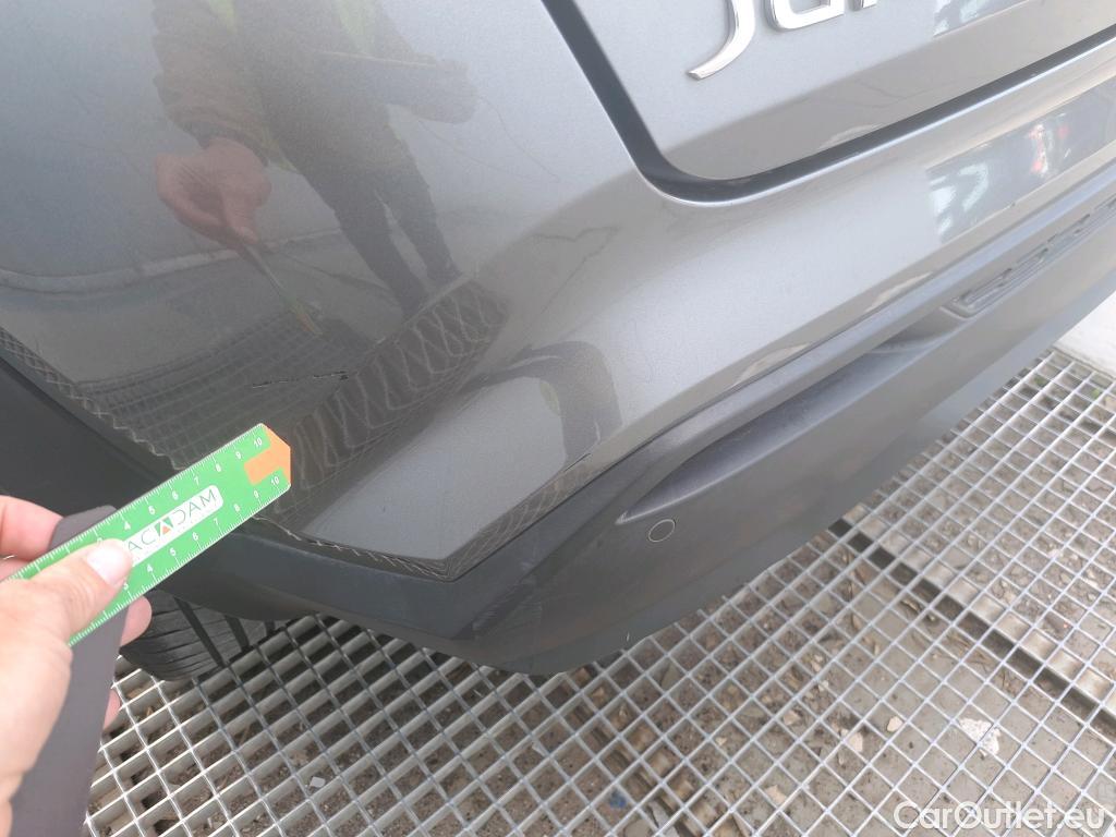  Nissan  Juke NISSAN  / 2019 / 5P / crossover DIG-T 84 kW (114 CV) DCT 7 V N-Connecta (AC2) #11