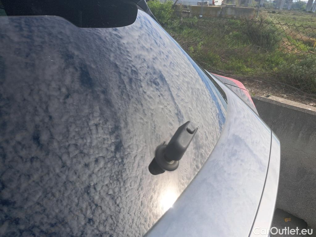  Nissan  Juke NISSAN  / 2019 / 5P / crossover DIG-T 84 kW (114 CV) DCT 7 V N-Connecta (AC2) #19