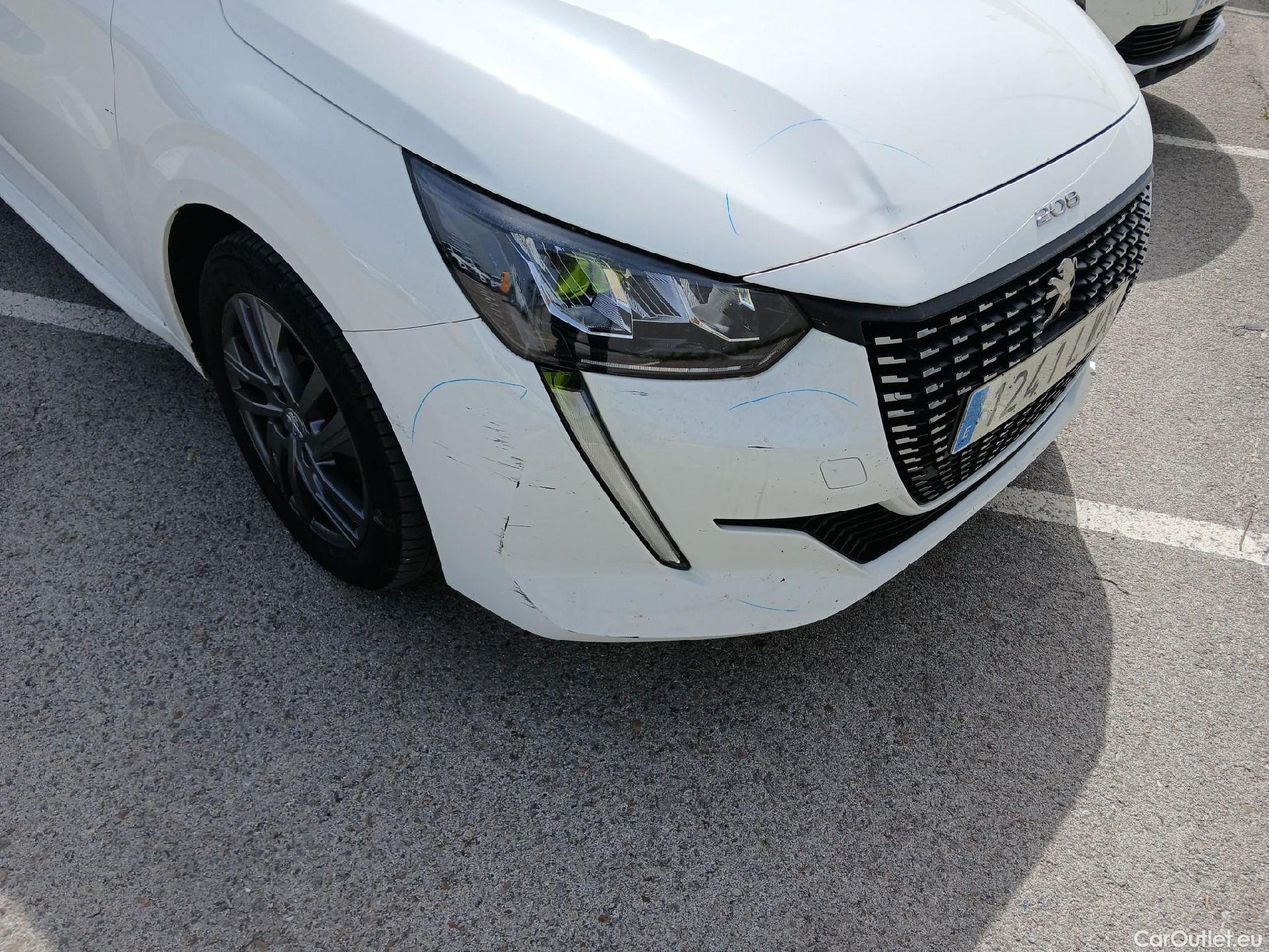  Peugeot  208 PEUGEOT  / 2019 / 5P / berlina con portón BlueHDi 73kW (100CV) Active Pack (AC) #7