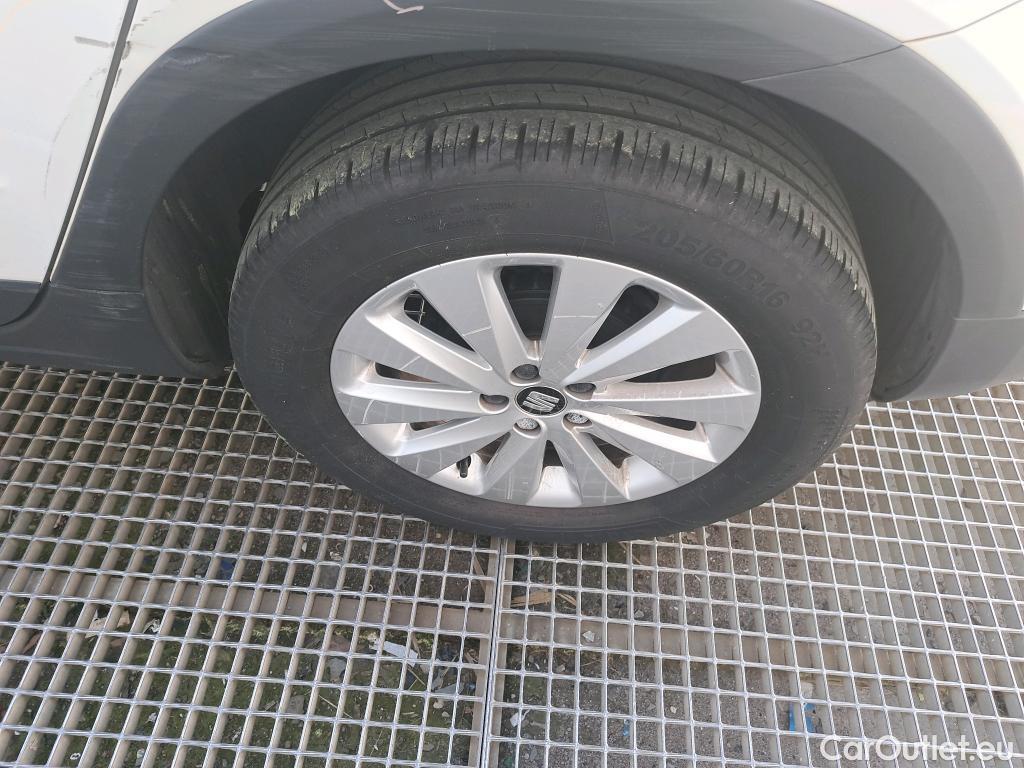  Seat  Arona SEAT  / 2017 / 5P / todoterreno 1.0 TSI 70kW (95CV) Style Ecomotive #31