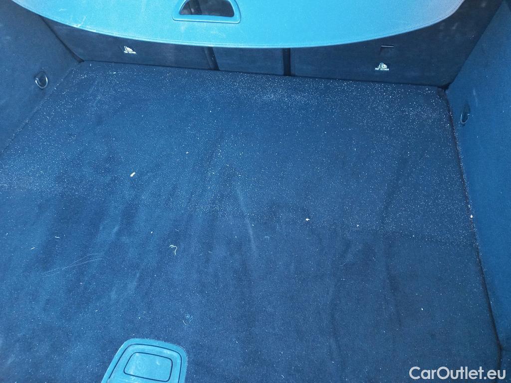  Mercedes  G-Klasee MERCEDES-BENZ GLC Coupé / 2019 / 5P / coupé GLC 220 d 4MATIC #23