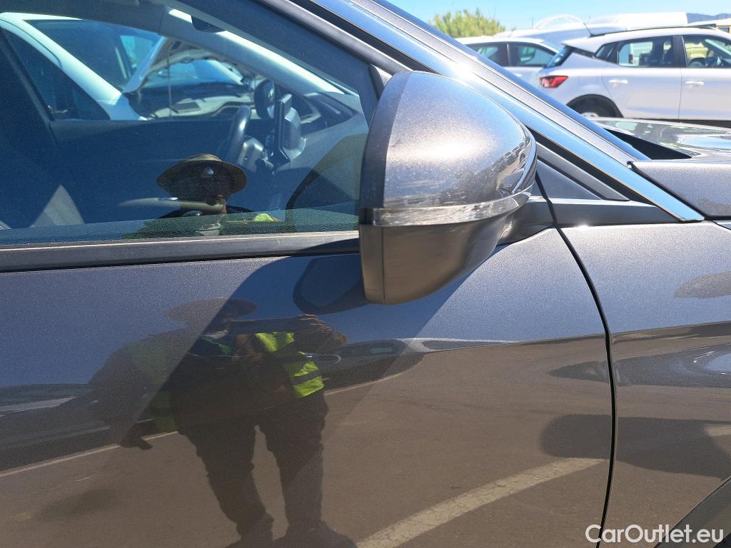  Peugeot  3008 PEUGEOT  / 2020 / 5P / todoterreno 1.5 BlueHDi 96kW (130CV) S&S Active Pack #15