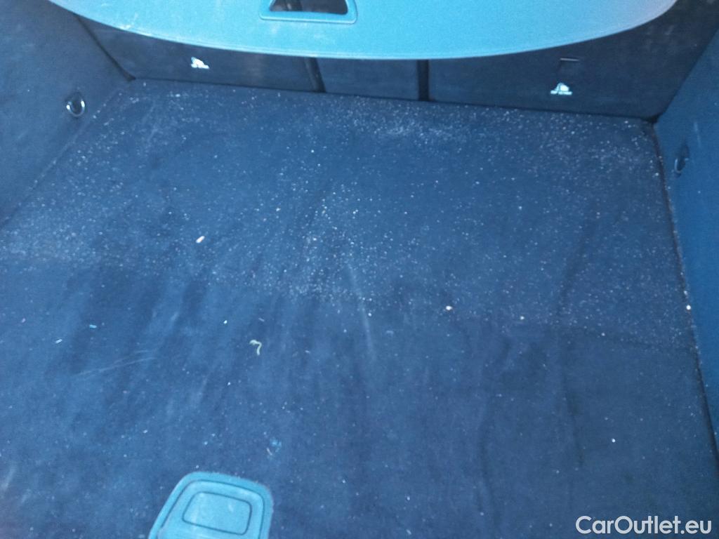  Mercedes  G-Klasee MERCEDES-BENZ GLC Coupé / 2019 / 5P / coupé GLC 220 d 4MATIC #24