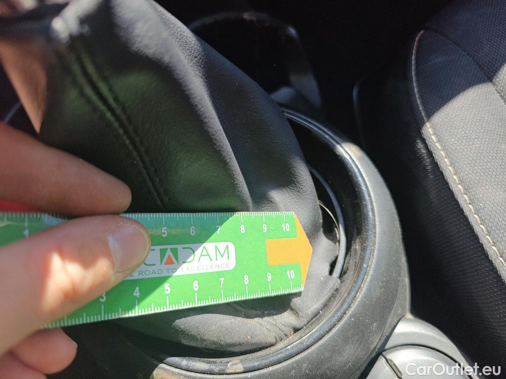  Mini  Cooper MINI MINI / 2014 / 5P / berlina con portón  5 PUERTAS #48