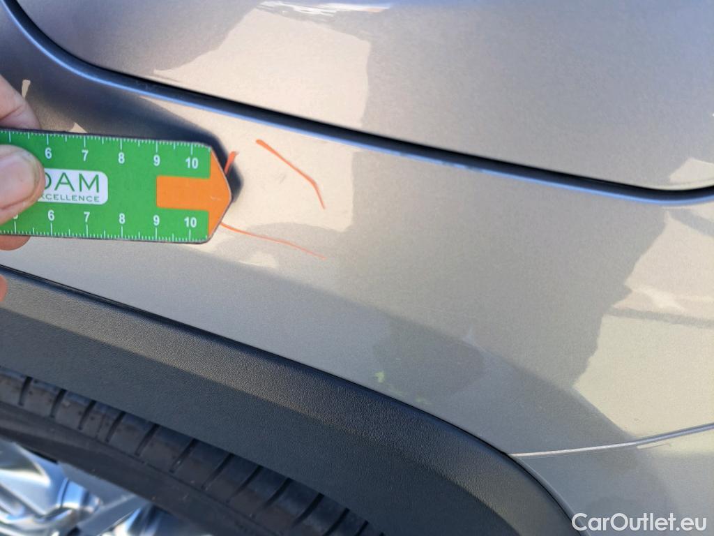  Toyota  RAV4 TOYOTA  / 2018 / 5P / todoterreno 2.5l 220H Luxury 4WD #26