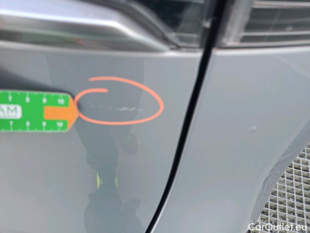  Toyota  RAV4 TOYOTA  / 2018 / 5P / todoterreno 2.5l 220H Luxury 4WD #4