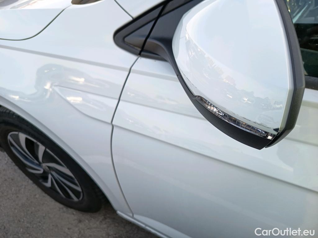  Volkswagen  Polo VOLKSWAGEN  / 2021 / 5P / berlina con portón Life 1.0 TSI 70kW (95CV) #22