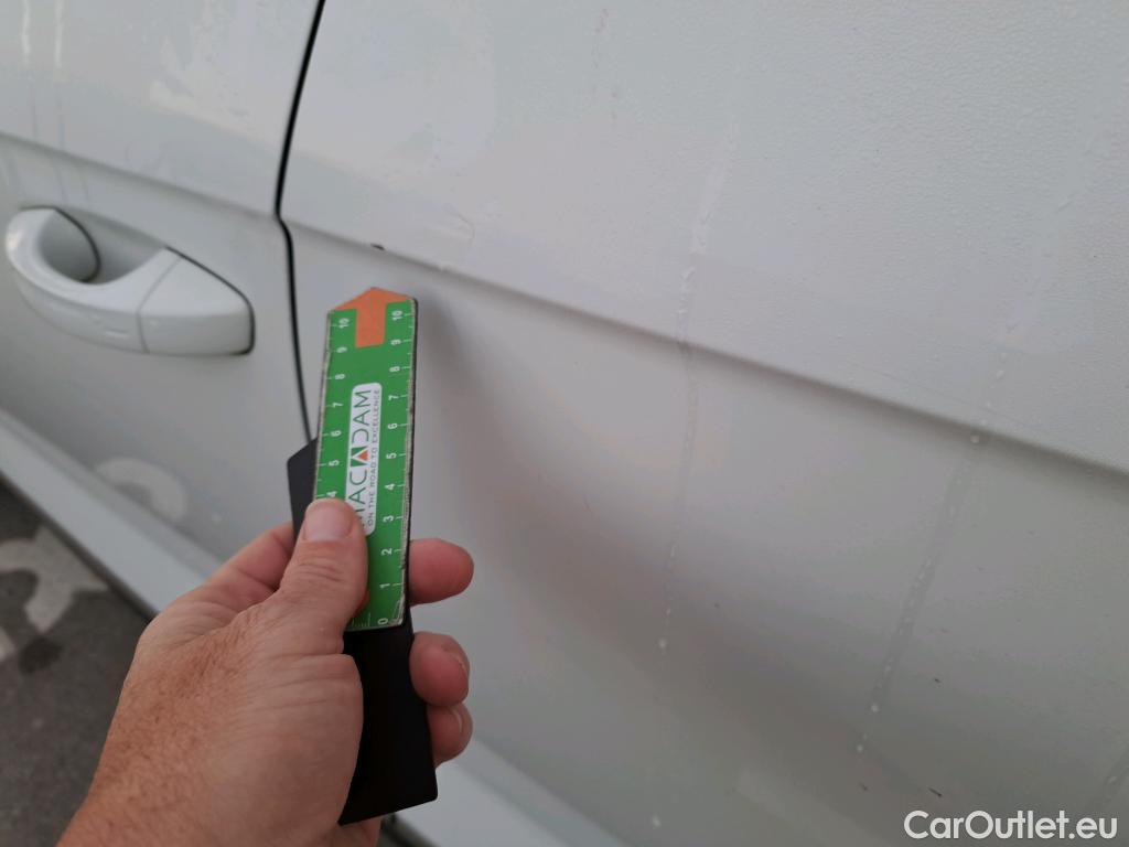  Volkswagen  T-ROC VOLKSWAGEN  / 2017 / 5P / todoterreno Sport 1.5 TSI 110kW (150CV) #14