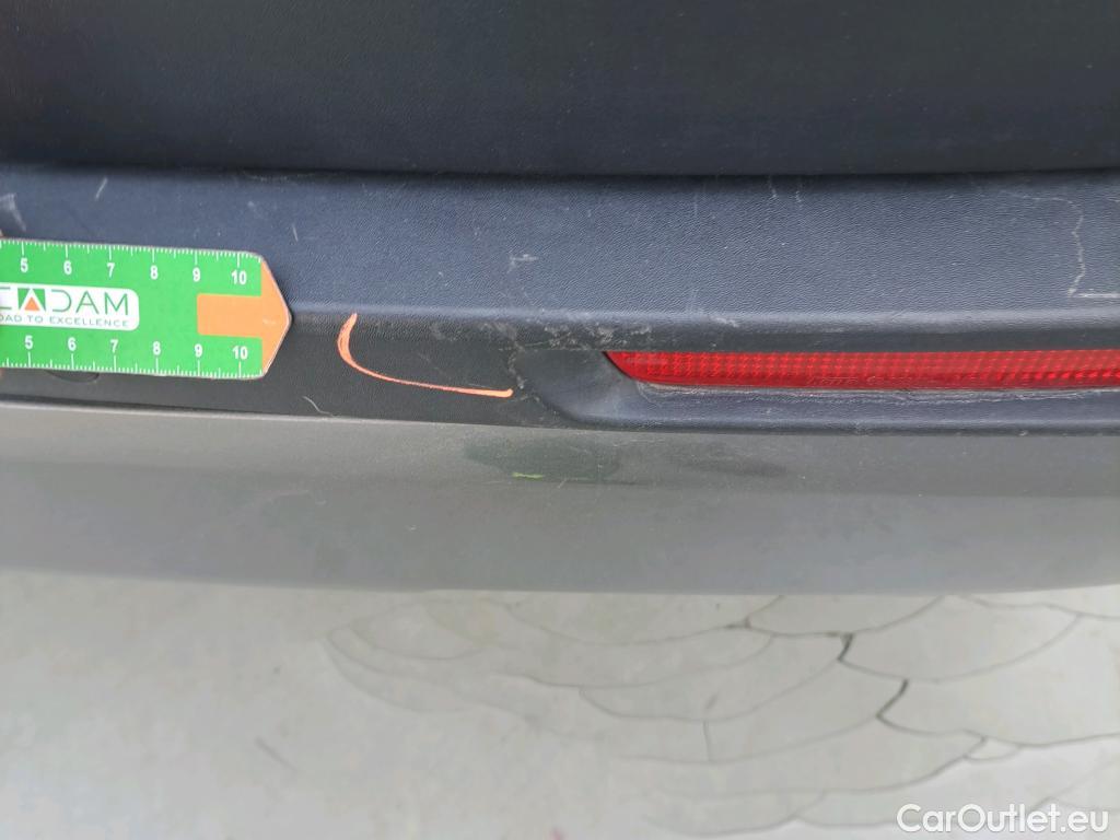  Toyota  RAV4 TOYOTA  / 2018 / 5P / todoterreno 2.5l 220H Luxury 4WD #20