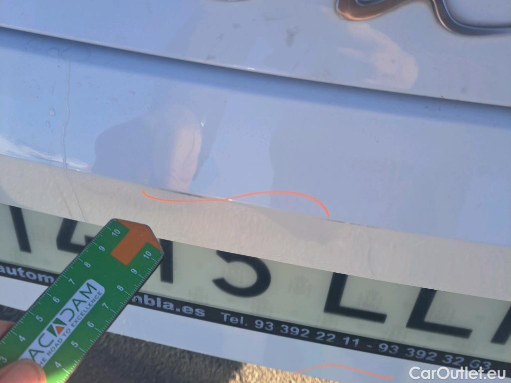  Seat  Leon SEAT Nuevo León / 2020 / 5P / berlina con portón 1.0 TSI 81kW S&S Style Go (AC) #10