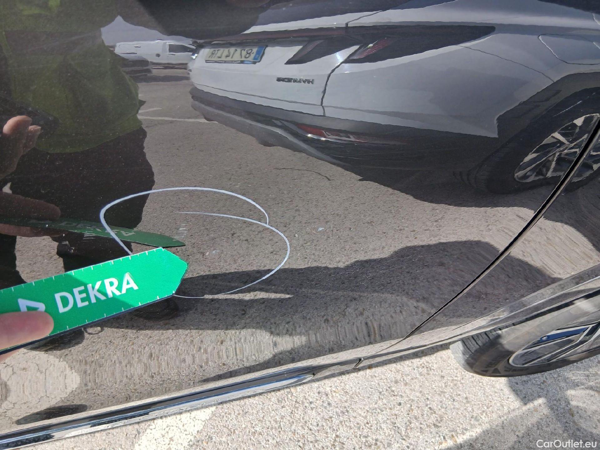  Volvo  XC90 VOLVO  / 2019 / 5P / todoterreno 2.0 T8 AWD Core Recharge Auto #26