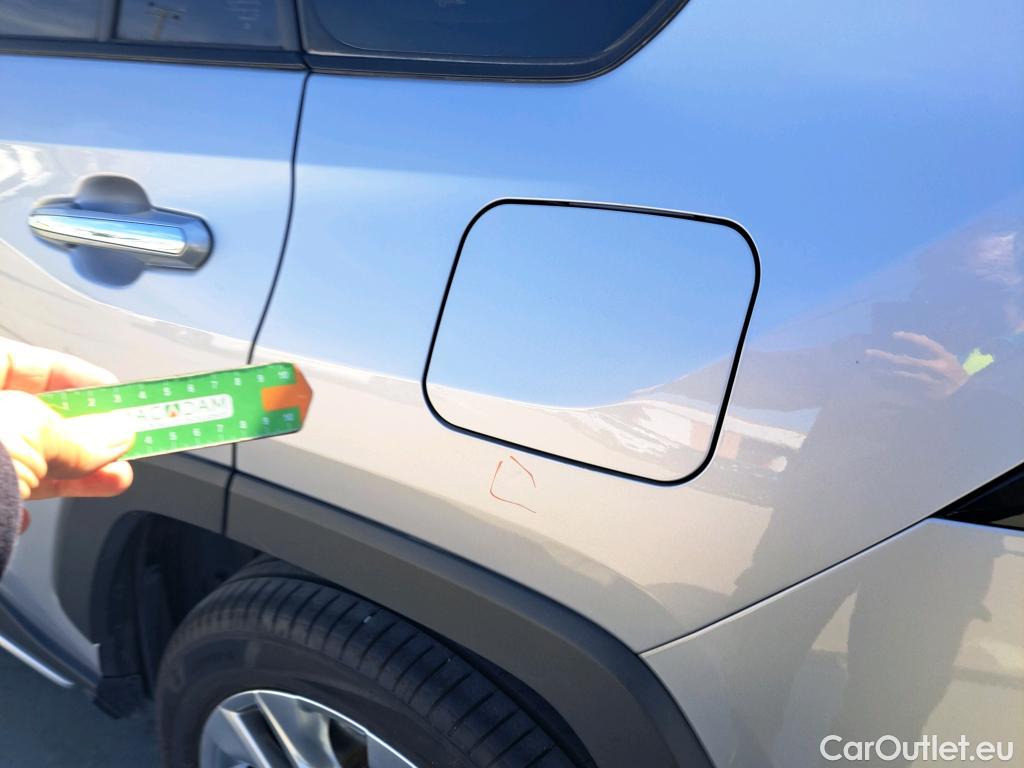  Toyota  RAV4 TOYOTA  / 2018 / 5P / todoterreno 2.5l 220H Luxury 4WD #25