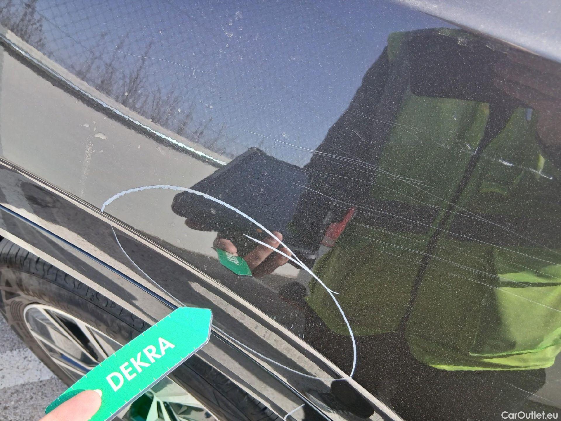  Volvo  XC90 VOLVO  / 2019 / 5P / todoterreno 2.0 T8 AWD Core Recharge Auto #16