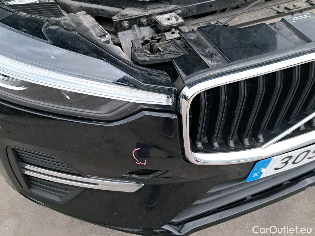  Volvo  XC60 VOLVO  todoterreno 2.0 B4 D AWD Momentum Pro Auto 200 CV #Opcionales 5160€# #25