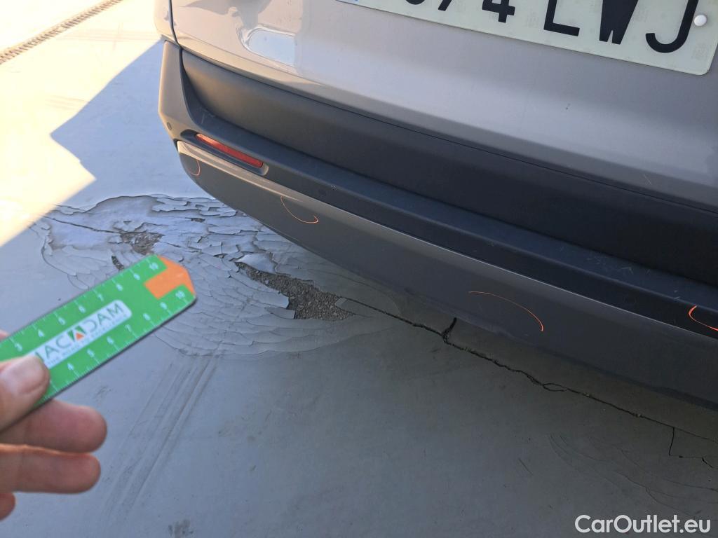  Toyota  RAV4 TOYOTA  / 2018 / 5P / todoterreno 2.5l 220H Luxury 4WD #8