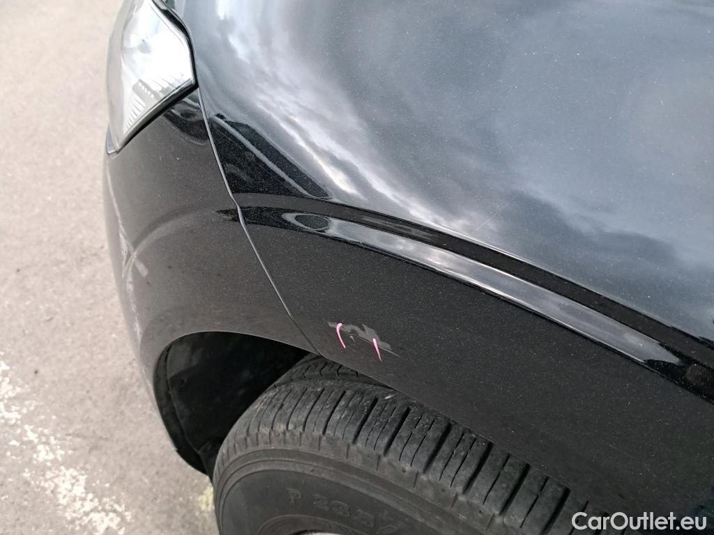  Volvo  XC60 VOLVO  todoterreno 2.0 B4 D AWD Momentum Pro Auto 200 CV #Opcionales 5160€# #1