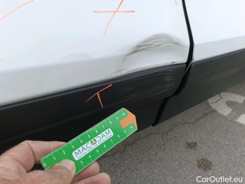  Volvo  XC 40 VOLVO XC40 / 2017 / 5P / todoterreno 1.5 T4 Twin Recharge Inscription Ex Auto #33