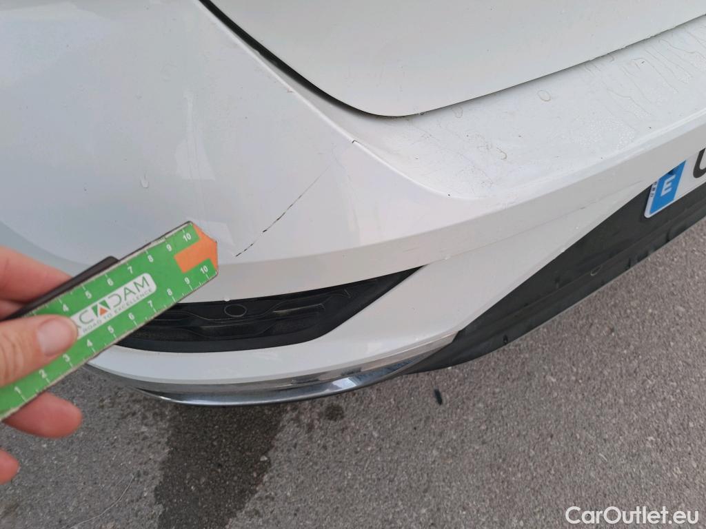  Volkswagen  T-ROC VOLKSWAGEN  / 2017 / 5P / todoterreno Sport 1.5 TSI 110kW (150CV) #16