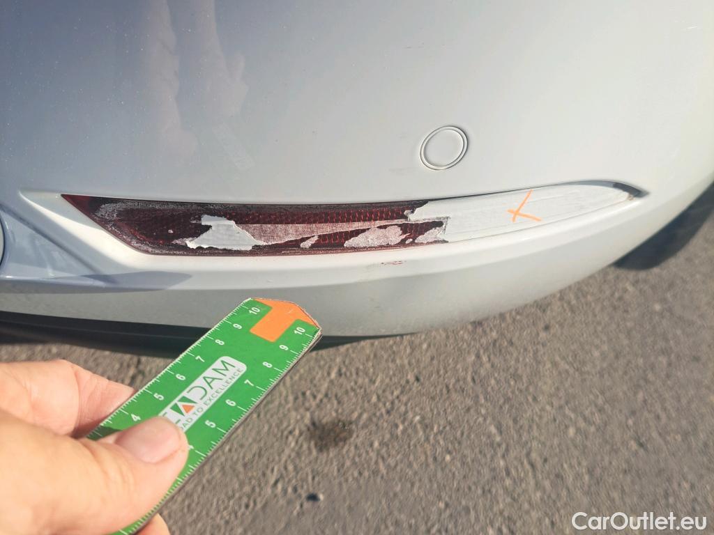  Seat  Leon SEAT Nuevo León / 2020 / 5P / berlina con portón 1.0 TSI 81kW S&S Style Go (AC) #17