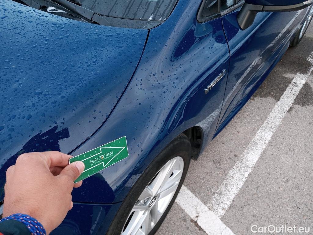  Toyota  Corolla TOYOTA  / 2019 / 5P / berlina con portón 1.8 125H ACTIVE E-CVT #10