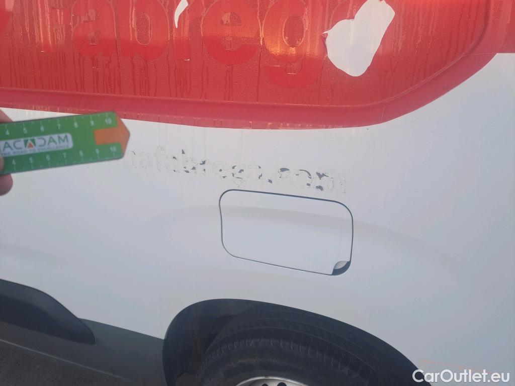  Citroen  Berlingo CITROEN  / 2018 / 3P / furgón derivado de turismo Talla M BlueHDi 100 CONTROL #1