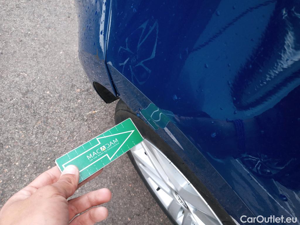  Toyota  Corolla TOYOTA  / 2019 / 5P / berlina con portón 1.8 125H ACTIVE E-CVT #7