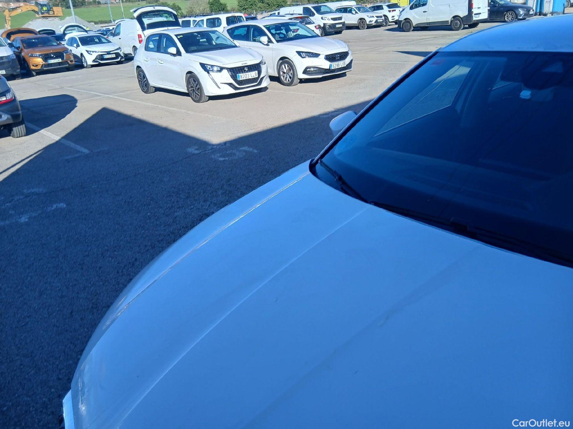  Skoda  Octavia SKODA  / 2020 / 5P / berlina con portón 2.0 TDI 110kW (150CV) Manual Ambition #11