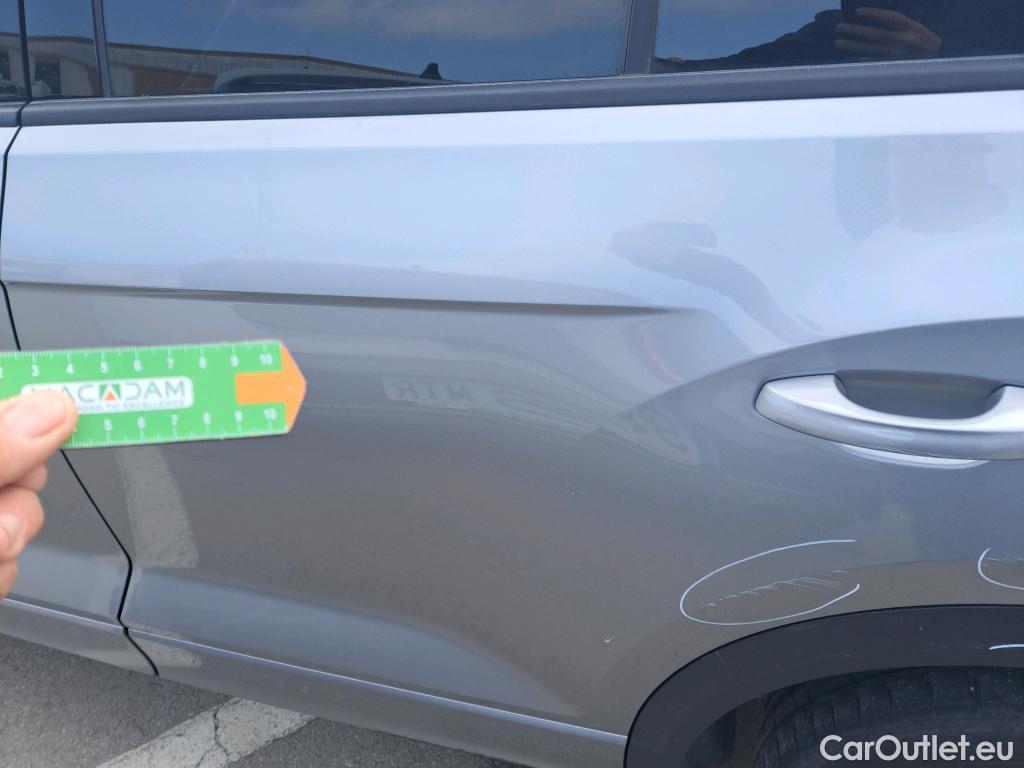  Volkswagen  T-ROC VOLKSWAGEN  / 2021 / 5P / todoterreno R-Line 1.5 TSI 110kW (150CV) DSG #15