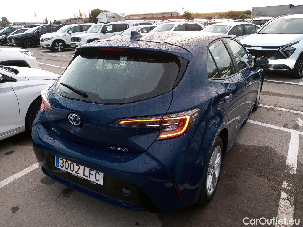  Toyota  Corolla TOYOTA  / 2019 / 5P / berlina con portón 1.8 125H ACTIVE E-CVT #37