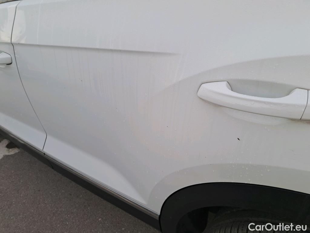  Volkswagen  T-ROC VOLKSWAGEN  / 2017 / 5P / todoterreno Sport 1.5 TSI 110kW (150CV) #13