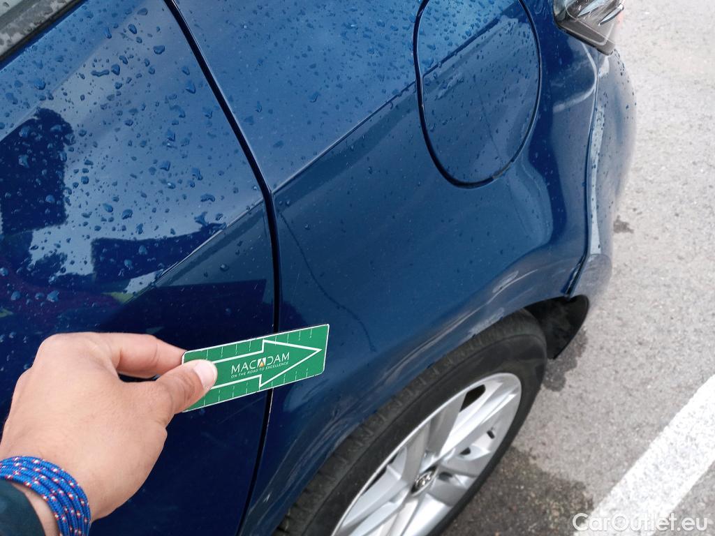  Toyota  Corolla TOYOTA  / 2019 / 5P / berlina con portón 1.8 125H ACTIVE E-CVT #2