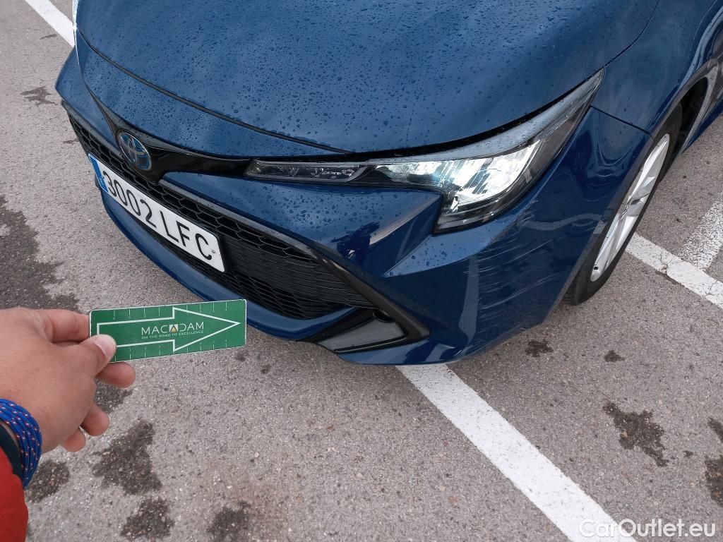  Toyota  Corolla TOYOTA  / 2019 / 5P / berlina con portón 1.8 125H ACTIVE E-CVT #36