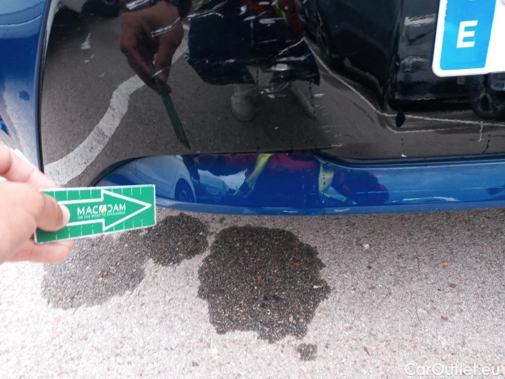  Toyota  Corolla TOYOTA  / 2019 / 5P / berlina con portón 1.8 125H ACTIVE E-CVT #44