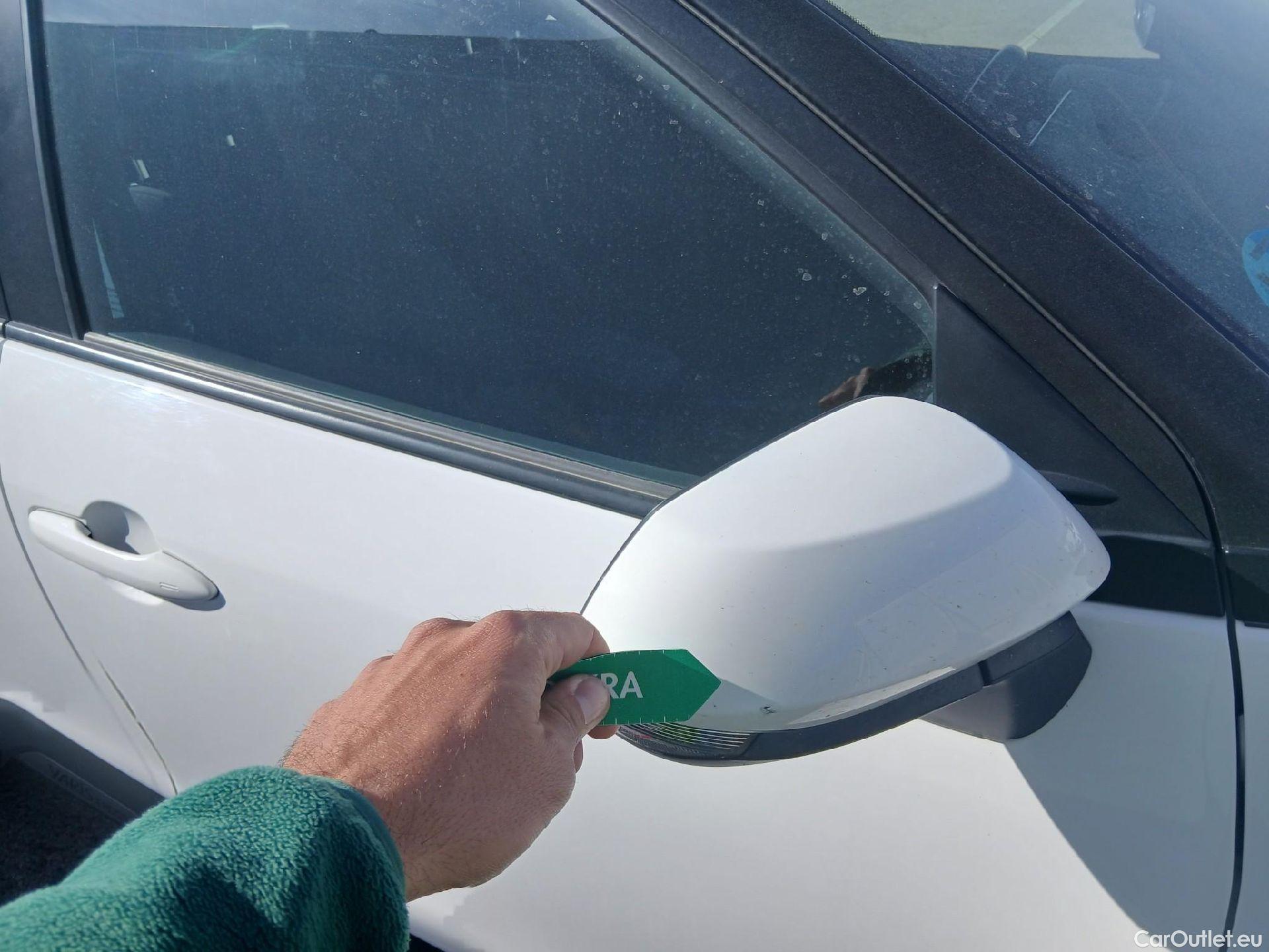  Toyota  Yaris Cross TOYOTA  / 2021 / 5P / todoterreno 1.5 120H Active Tech #21