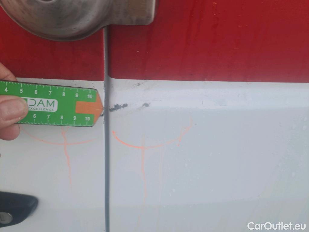  Citroen  Berlingo CITROEN  / 2018 / 3P / furgón derivado de turismo Talla M BlueHDi 100 CONTROL #9