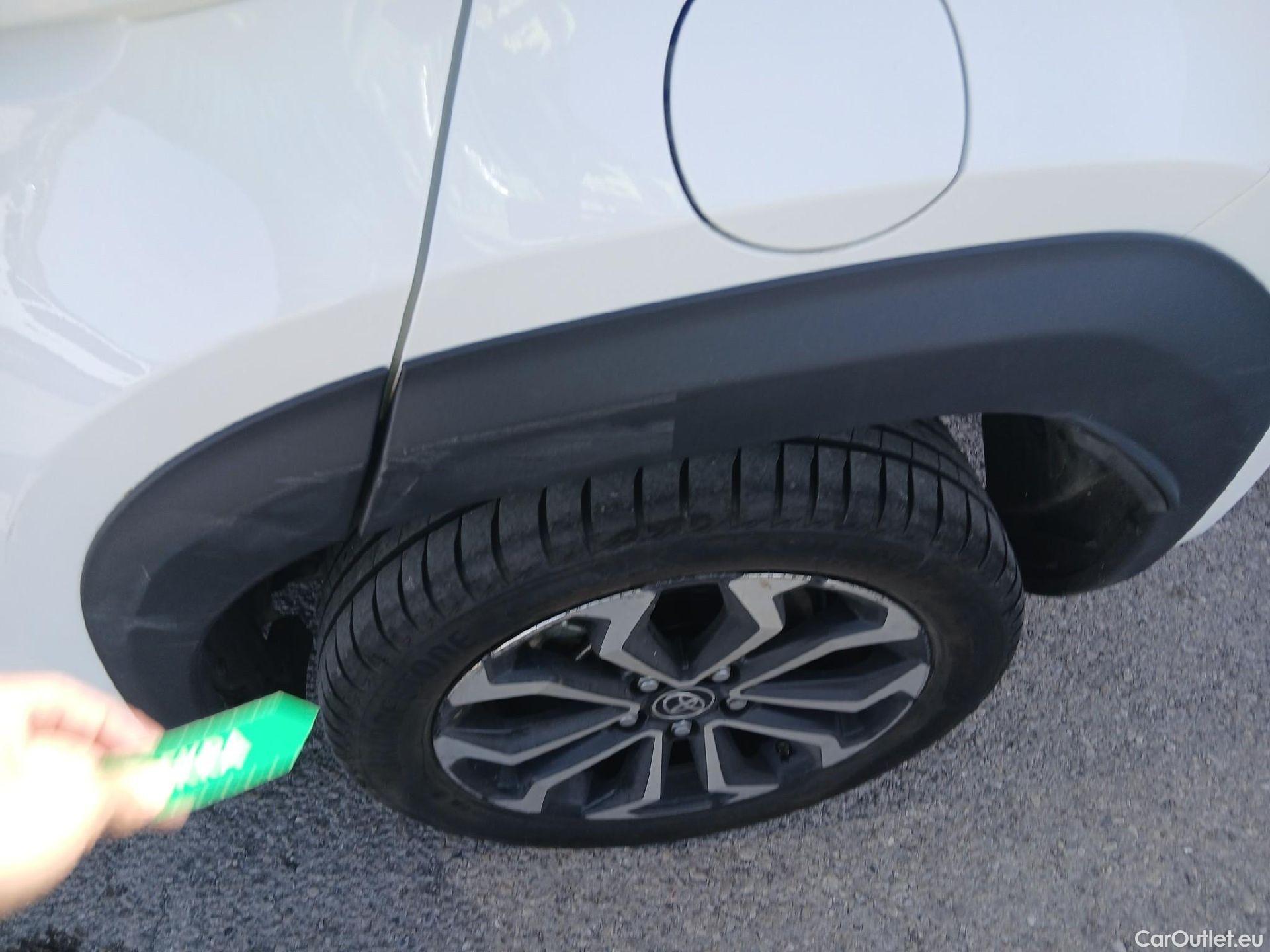  Toyota  Yaris Cross TOYOTA  / 2021 / 5P / todoterreno 1.5 120H Active Tech #9